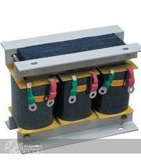 偉亮電器 卓越科技，點(diǎn)亮智慧生活——偉亮電器有限責(zé)任公司產(chǎn)品展廳巡禮